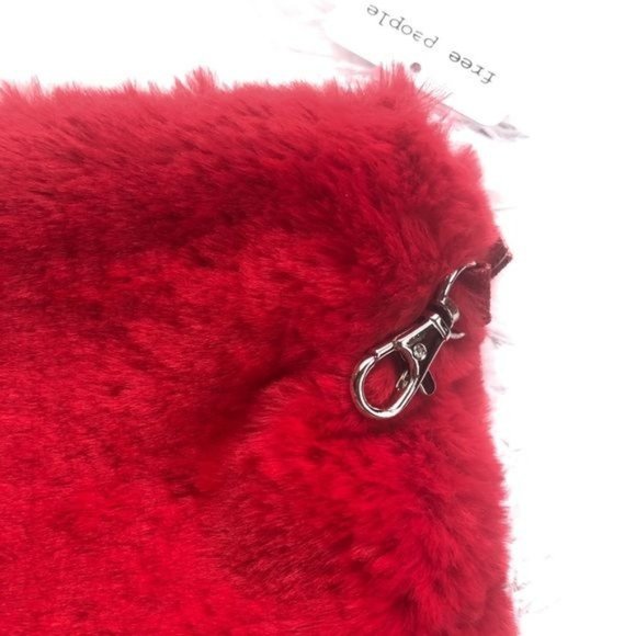 NWT Red free people, soft, fuzzy, cosmetic bag, - Picture 8 of 11